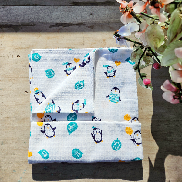 HAPPY FEET - Waffle Bath Towel